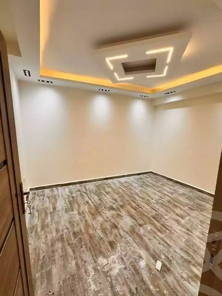 https://aqarmap.com.eg/en/listing/5887426-for-sale-qalyubia-shubra-el-khaima-shubra-el-khaima-city-teraat-el-shabouri-st