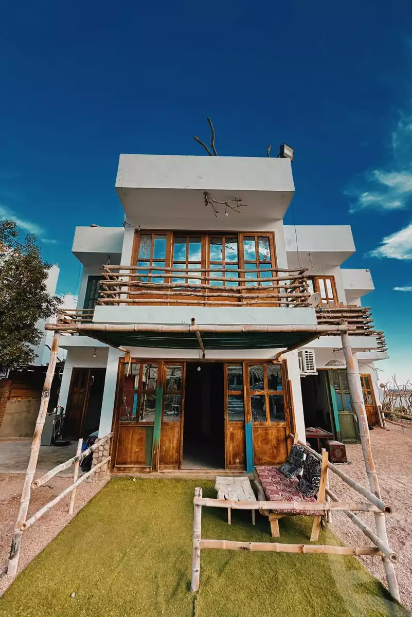 https://aqarmap.com.eg/en/listing/5887980-for-rent-jnwb-syn-dahb