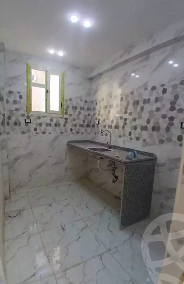 https://aqarmap.com.eg/ar/listing/5888216-for-rent-alexandria-l-jmy-bw-ywsf