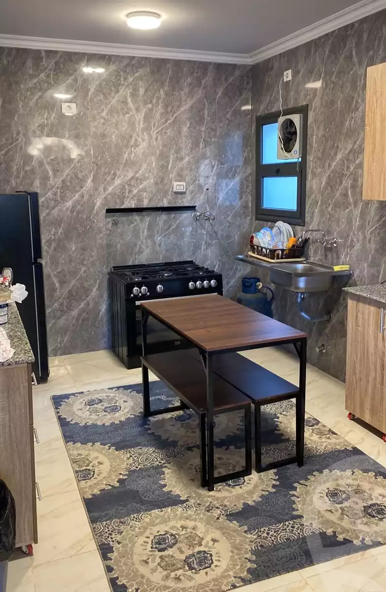 https://aqarmap.com.eg/ar/listing/5870182-for-rent-cairo-new-cairo-madinaty-bryfdw