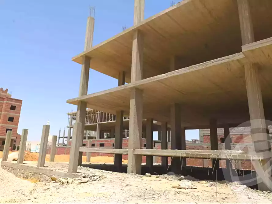 https://aqarmap.com.eg/ar/listing/5888533-for-sale-cairo-el-sheikh-zayed-city-lshykh-zyd-ljdyd-ridge-compound-al-oula