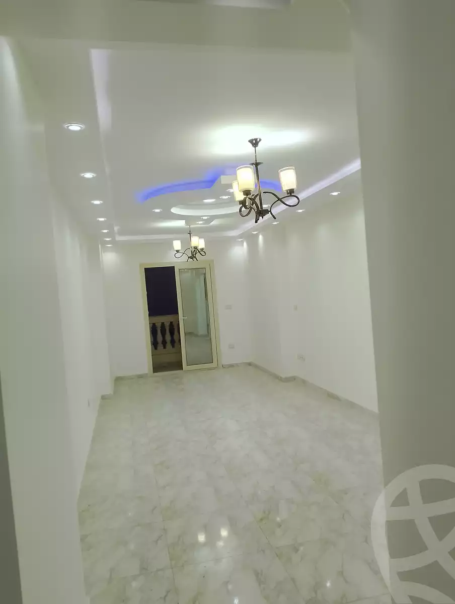 https://aqarmap.com.eg/ar/listing/5888792-for-sale-alexandria-new-miami-eskot