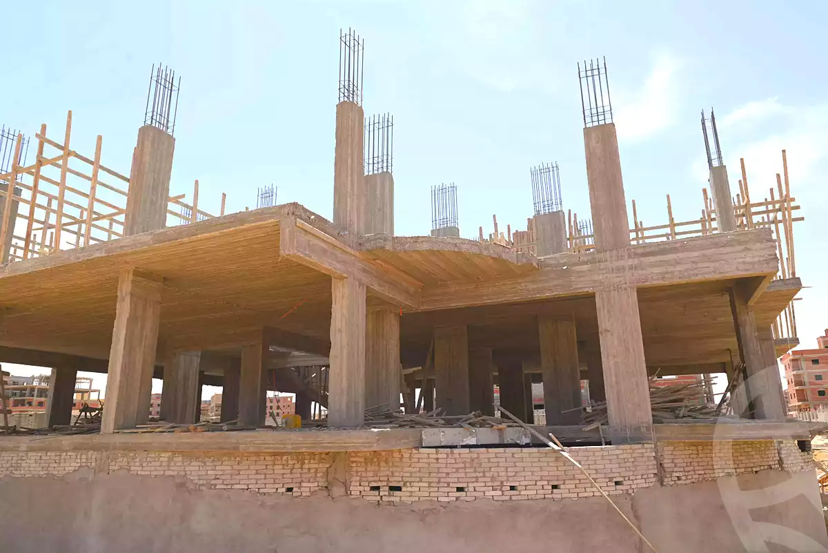 https://aqarmap.com.eg/ar/listing/5888715-for-sale-cairo-el-sheikh-zayed-city-lshykh-zyd-ljdyd-ridge-compound-al-oula