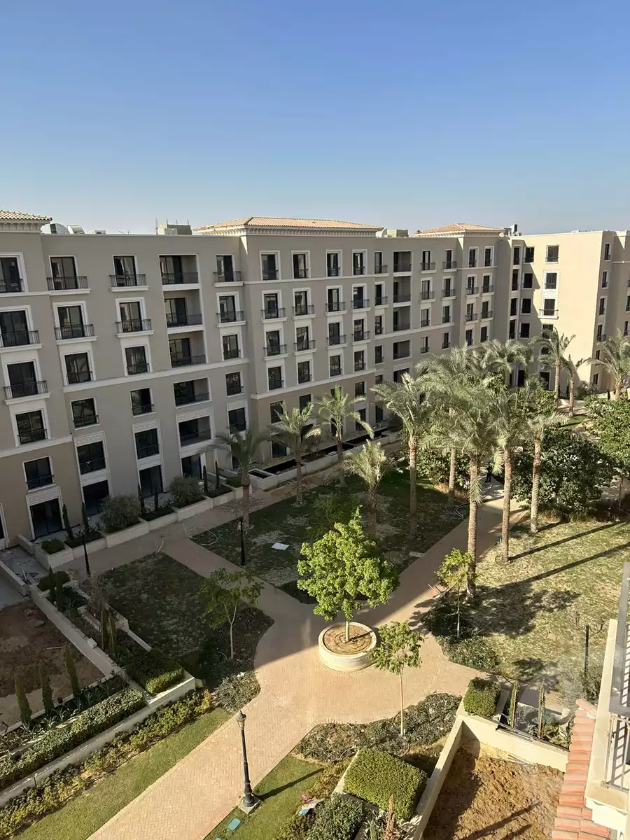 https://aqarmap.com.eg/en/listing/5888880-for-sale-cairo-el-sheikh-zayed-city-compounds-kmbwnd-fyldj-wyst-dr-llttwyr