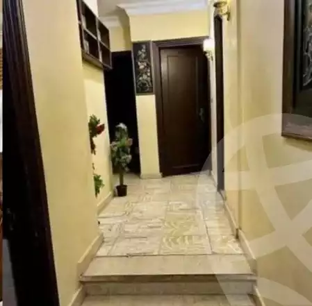 https://aqarmap.com.eg/en/listing/5889308-for-rent-cairo-mokattam-lhdb-l-ly-shareaa-9