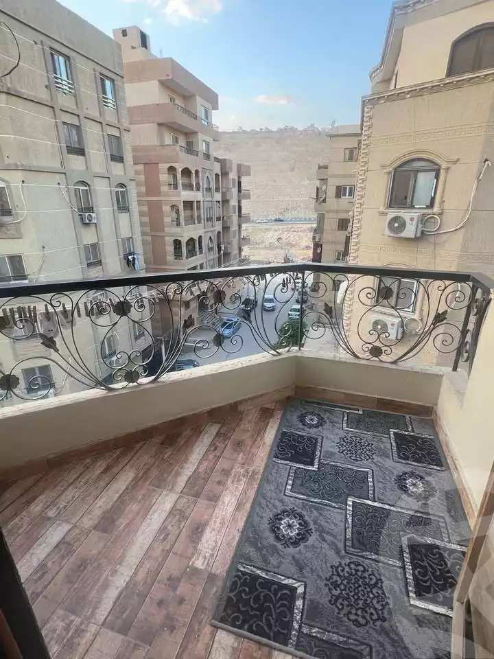 https://aqarmap.com.eg/en/listing/5889582-for-sale-cairo-mokattam-el-hadabah-el-wosta-el-mantaqa-el-khamsa-street-33