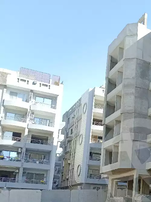 https://aqarmap.com.eg/ar/listing/5889628-for-rent-cairo-mokattam-compounds-kmbwnd-jwldn-jyts