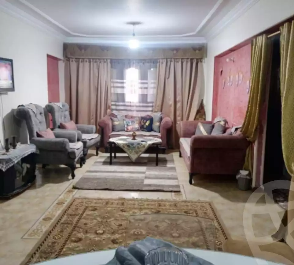 https://aqarmap.com.eg/ar/listing/5890610-for-sale-cairo-ain-shams-ain-shams-el-sharkia-afifi-effat-st