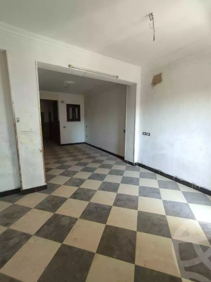 https://aqarmap.com.eg/ar/listing/5892232-for-sale-cairo-helwan-el-masaken-el-iqtsadeyah-ahmed-badawy-st