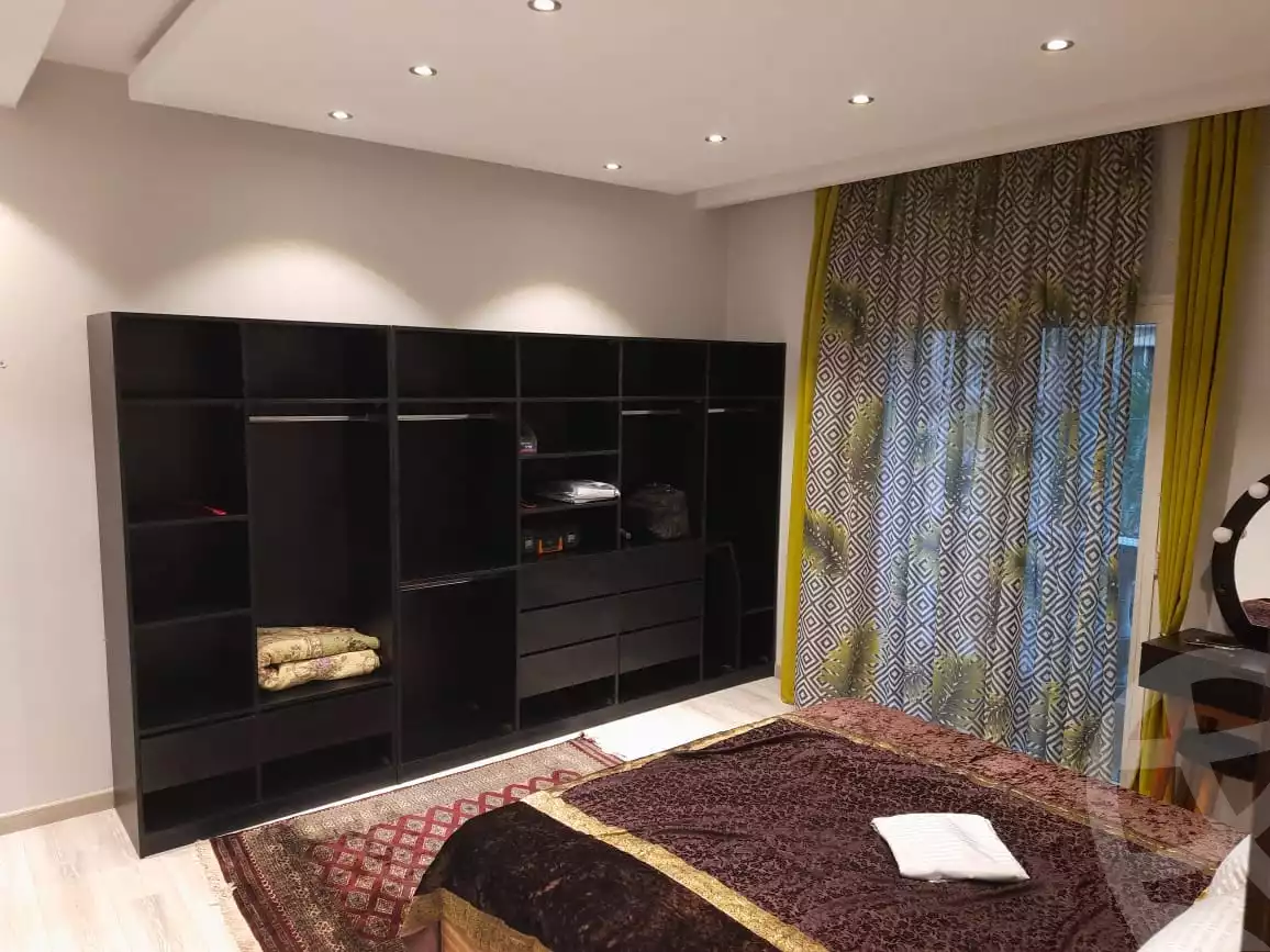 https://aqarmap.com.eg/en/listing/5892842-for-rent-cairo-new-cairo-compounds-hyde-park-centre-ville-hyde-park