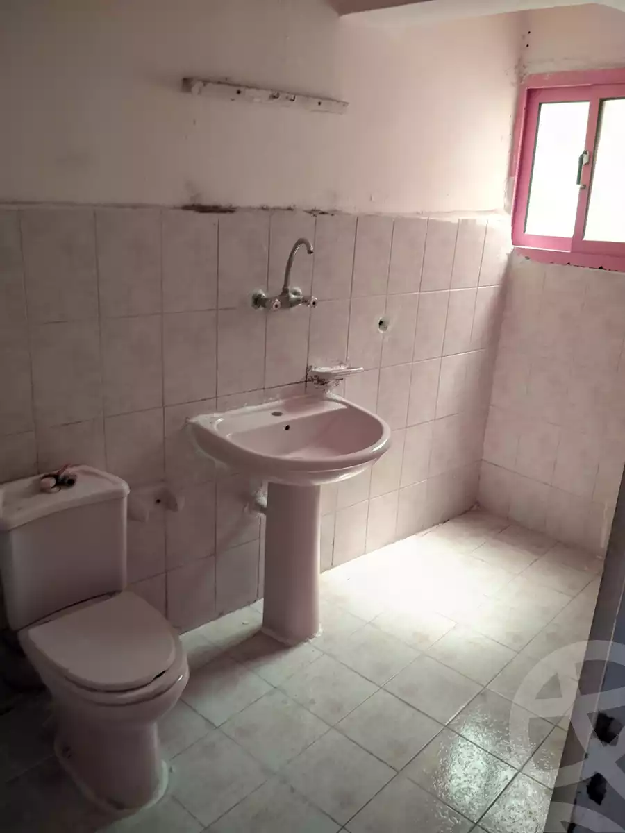 https://aqarmap.com.eg/en/listing/5892933-for-sale-alexandria-l-jmy-el-hanouvel-el-hag-radwan-mosque-st