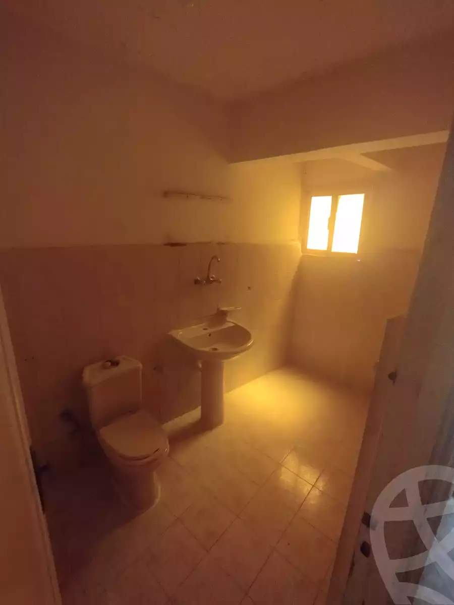 https://aqarmap.com.eg/en/listing/5892933-for-sale-alexandria-l-jmy-el-hanouvel-el-hag-radwan-mosque-st