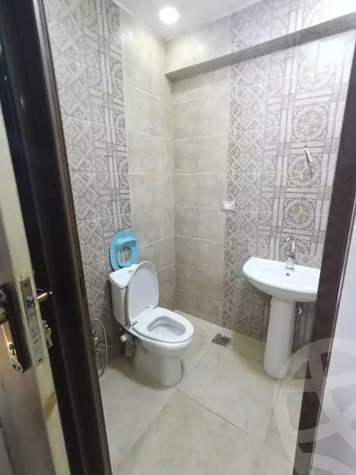 https://aqarmap.com.eg/en/listing/5892980-for-sale-alexandria-l-jmy-lbytsh-bianchiii-el-bashwat-st