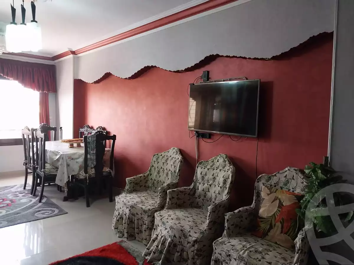https://aqarmap.com.eg/ar/listing/5888267-for-sale-cairo-6th-of-october-hadaeq-october-kmbwnd-fy-hdyq-ktwbr-baet-el-masria
