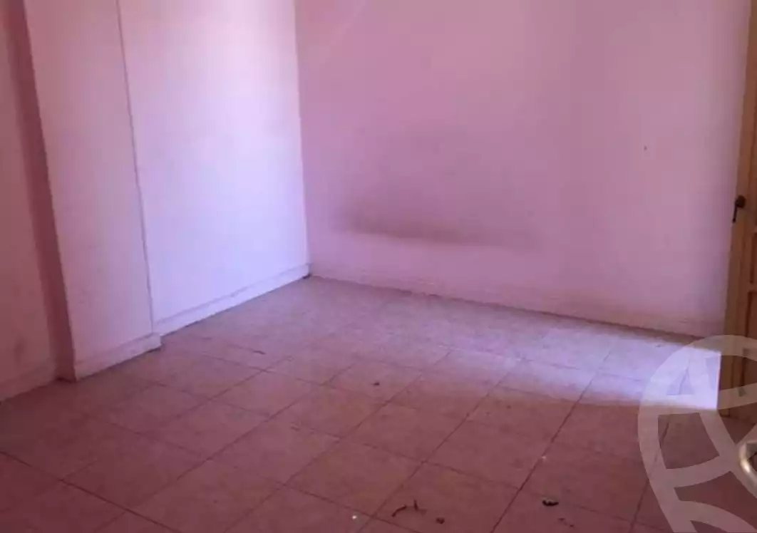 https://aqarmap.com.eg/ar/listing/5893727-for-sale-cairo-mokattam-lhdb-l-ly-shareaa-9