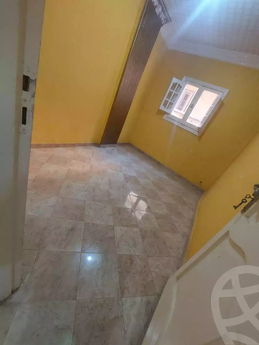 https://aqarmap.com.eg/en/listing/5893907-for-sale-alexandria-bahray-el-anfoshy-rafeaa-al-shal-st