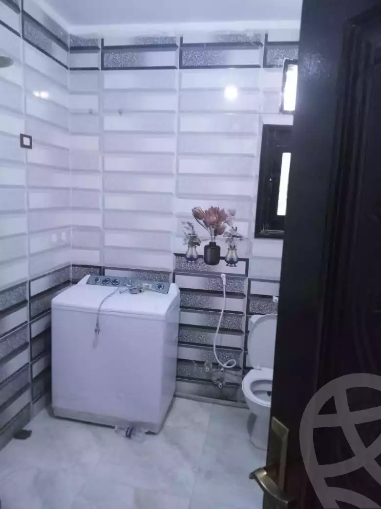 https://aqarmap.com.eg/en/listing/5894378-for-sale-sohag-sohag-city-kazalufa-st