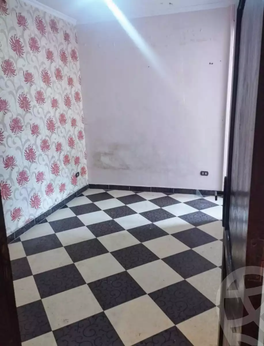 https://aqarmap.com.eg/en/listing/5895087-for-sale-alexandria-bolekly-shr-lblbl
