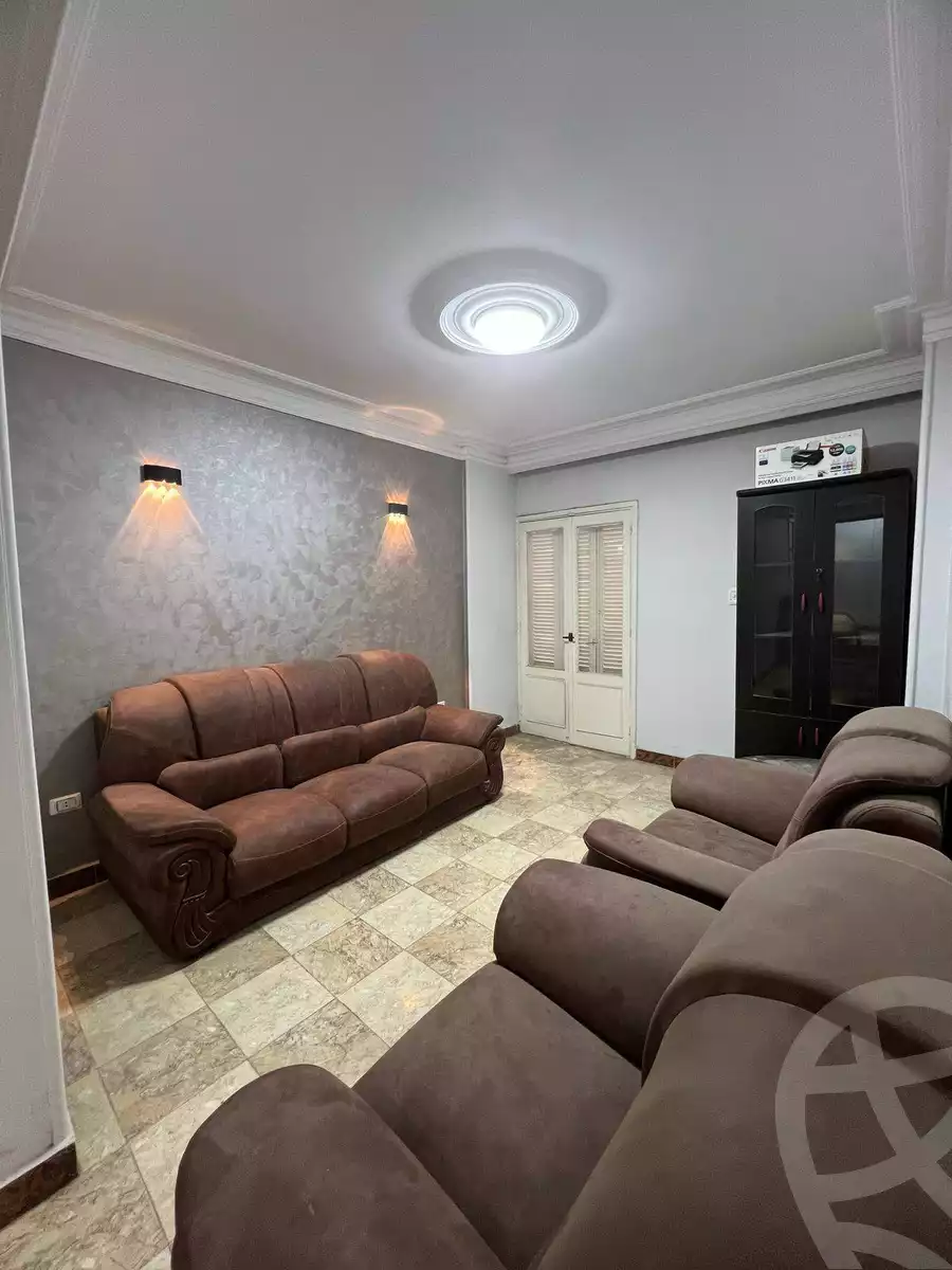 https://aqarmap.com.eg/ar/listing/5895567-for-rent-cairo-mokattam-lhdb-l-ly-shareaa-9