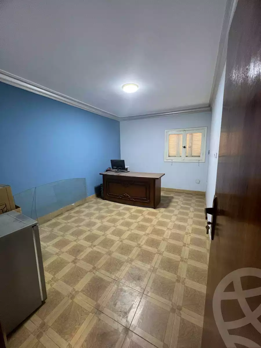 https://aqarmap.com.eg/ar/listing/5895567-for-rent-cairo-mokattam-lhdb-l-ly-shareaa-9