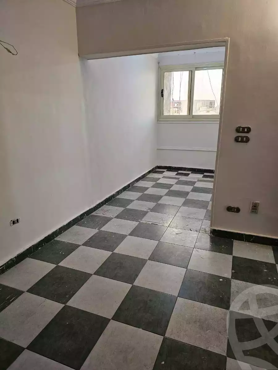 https://aqarmap.com.eg/ar/listing/5895609-for-rent-cairo-mokattam-lhdb-l-ly-shareaa-9
