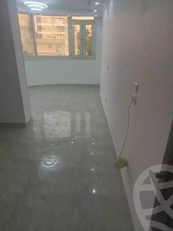 https://aqarmap.com.eg/en/listing/5895847-for-rent-cairo-ain-shams-jsr-lswys
