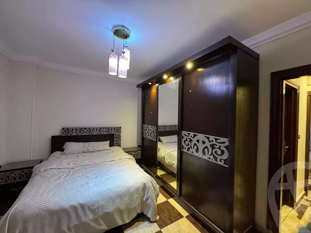 https://aqarmap.com.eg/en/listing/5896059-for-rent-cairo-new-cairo-compounds-el-ashrafia