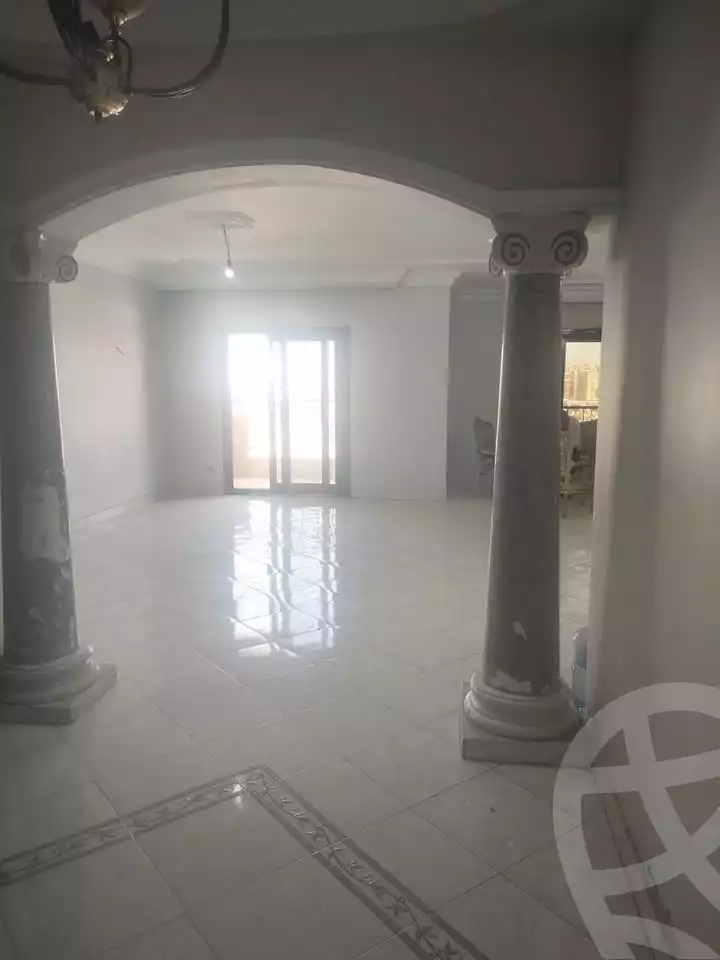 https://aqarmap.com.eg/en/listing/5896297-for-rent-cairo-mokattam-lhdb-l-ly