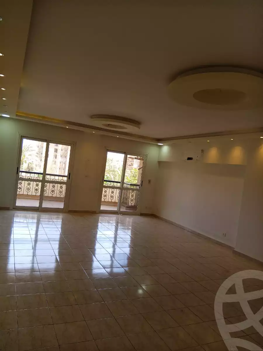 https://aqarmap.com.eg/en/listing/5896704-for-rent-cairo-el-sheikh-zayed-city-compounds-el-patio-zahraa
