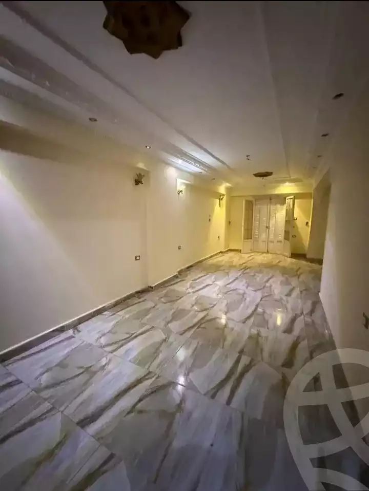 https://aqarmap.com.eg/ar/listing/5897061-for-sale-alexandria-l-jmy-lbytsh-el-zohour-st