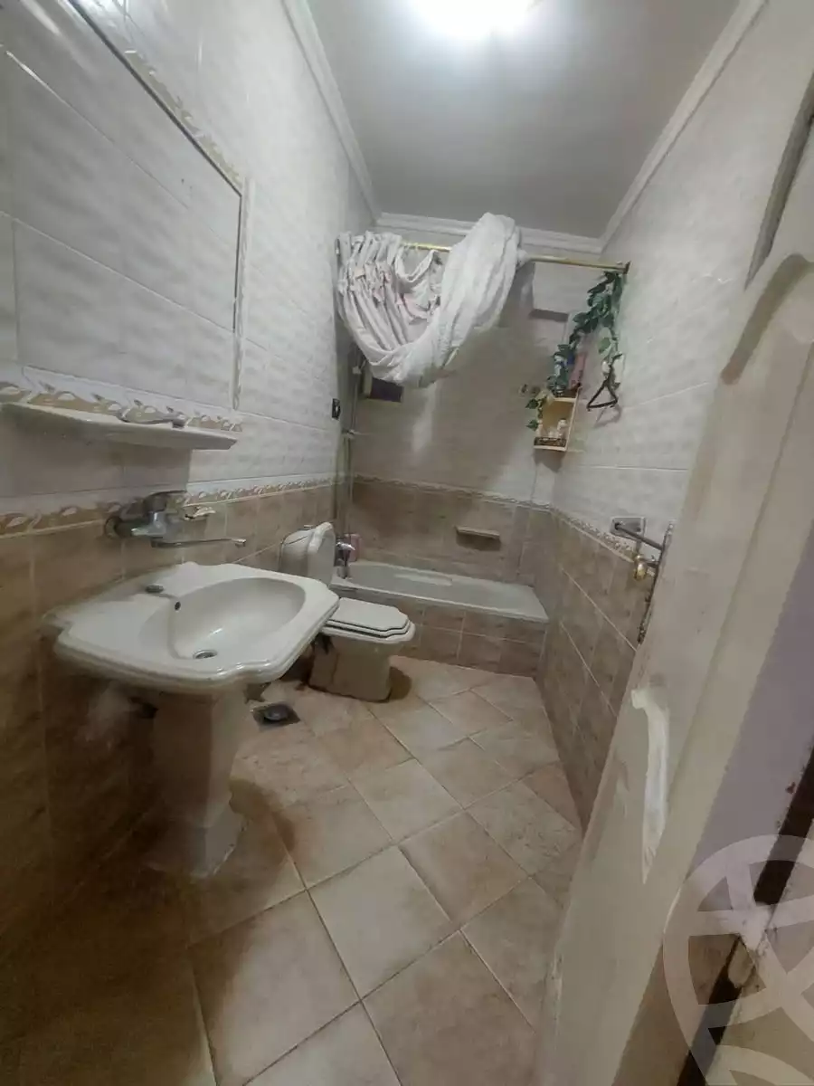 https://aqarmap.com.eg/en/listing/5897270-for-sale-alexandria-bahray-el-anfoshy-rafeaa-al-shal-st