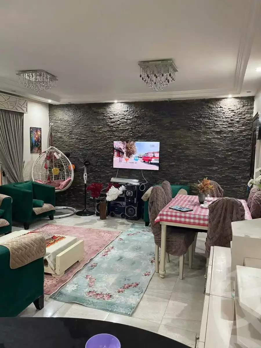 https://aqarmap.com.eg/en/listing/5897715-for-sale-cairo-mokattam-lhdb-l-ly-el-naforah-square