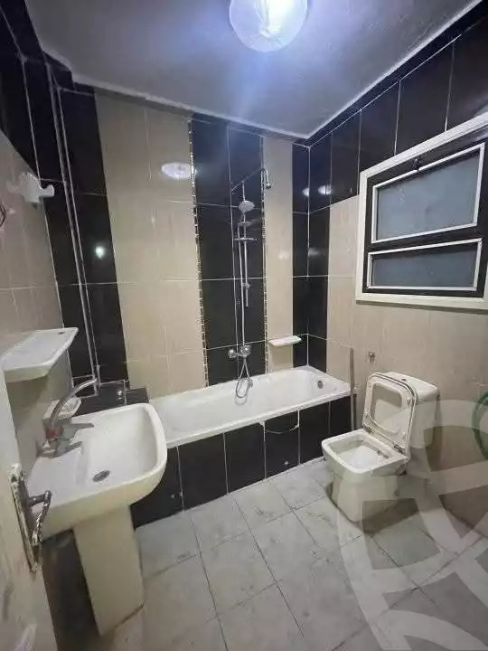 https://aqarmap.com.eg/en/listing/5898375-for-sale-alexandria-l-jmy-lbytsh-al-kaada-st