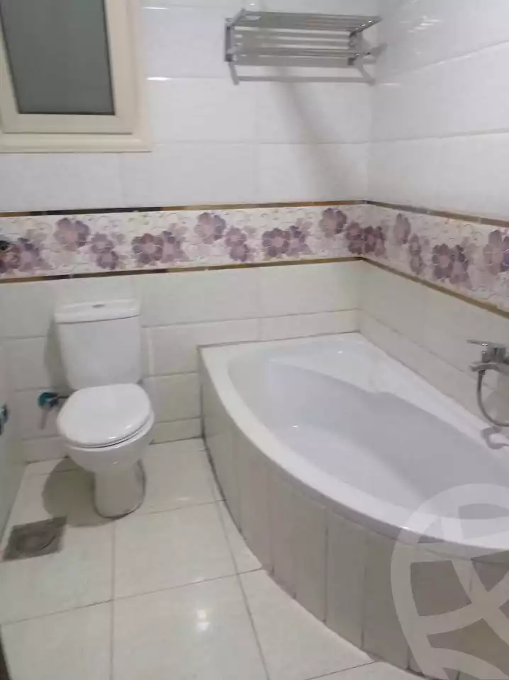https://aqarmap.com.eg/ar/listing/5899720-for-sale-alexandria-camp-cesar-rakwtes-st