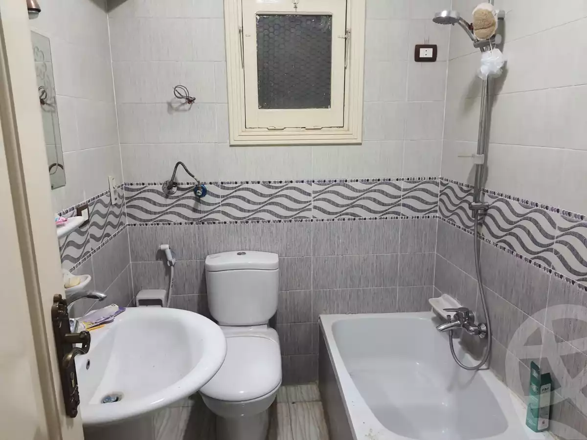 https://aqarmap.com.eg/en/listing/5900259-for-sale-cairo-6th-of-october-jml-bd-lnsr