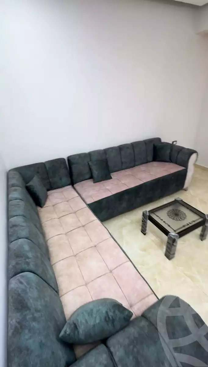 https://aqarmap.com.eg/ar/listing/5900923-for-rent-cairo-6th-of-october-el-ahyaa-neighborhood-4th-neighborhood-5