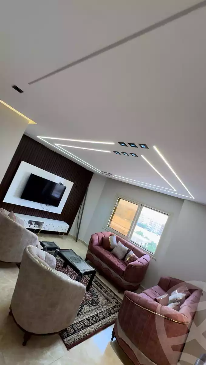 https://aqarmap.com.eg/ar/listing/5900923-for-rent-cairo-6th-of-october-el-ahyaa-neighborhood-4th-neighborhood-5