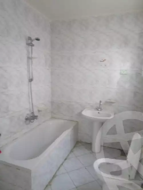 https://aqarmap.com.eg/en/listing/5900592-for-rent-cairo-el-shorouk-compounds-spring-valley