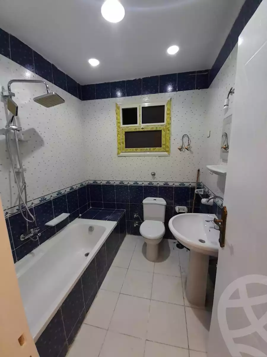 https://aqarmap.com.eg/en/listing/5902219-for-sale-alexandria-miami-abou-el-arab-st