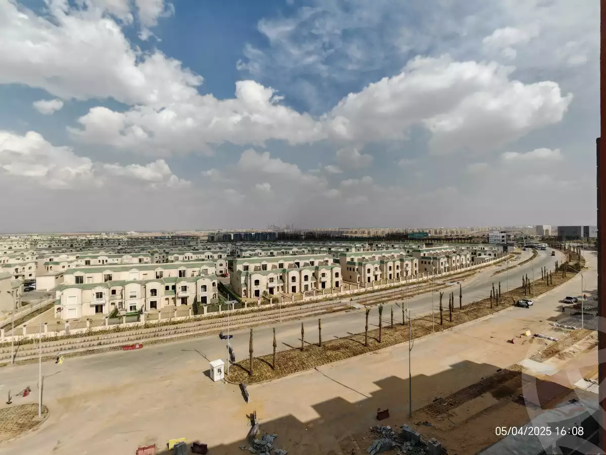 https://aqarmap.com.eg/en/listing/5897459-for-sale-cairo-new-cairo-lmstqbl-syty-compounds-aria-landmark