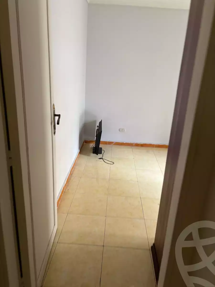 https://aqarmap.com.eg/ar/listing/5891373-for-rent-alexandria-miami-ibn-moeslh-al-arman-st
