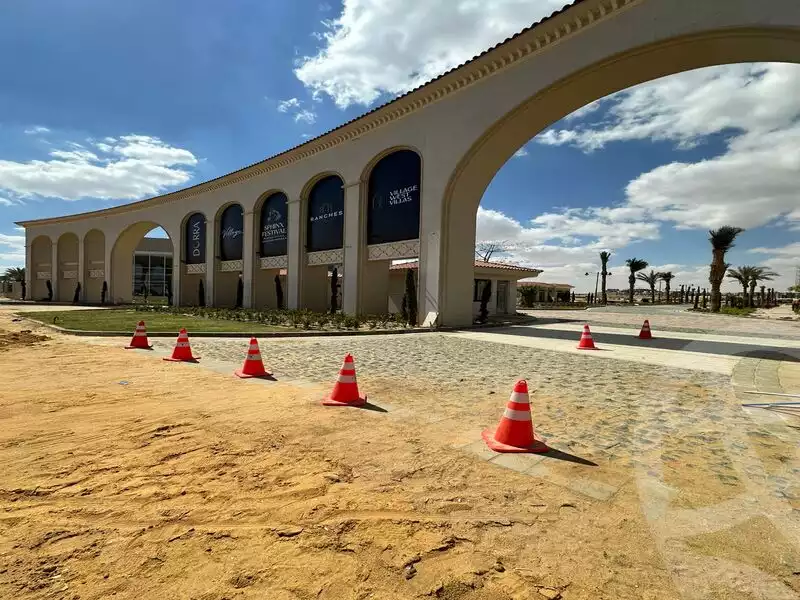 https://aqarmap.com.eg/en/listing/5902978-for-sale-cairo-el-sheikh-zayed-city-compounds-kmbwnd-fyldj-wyst-dr-llttwyr