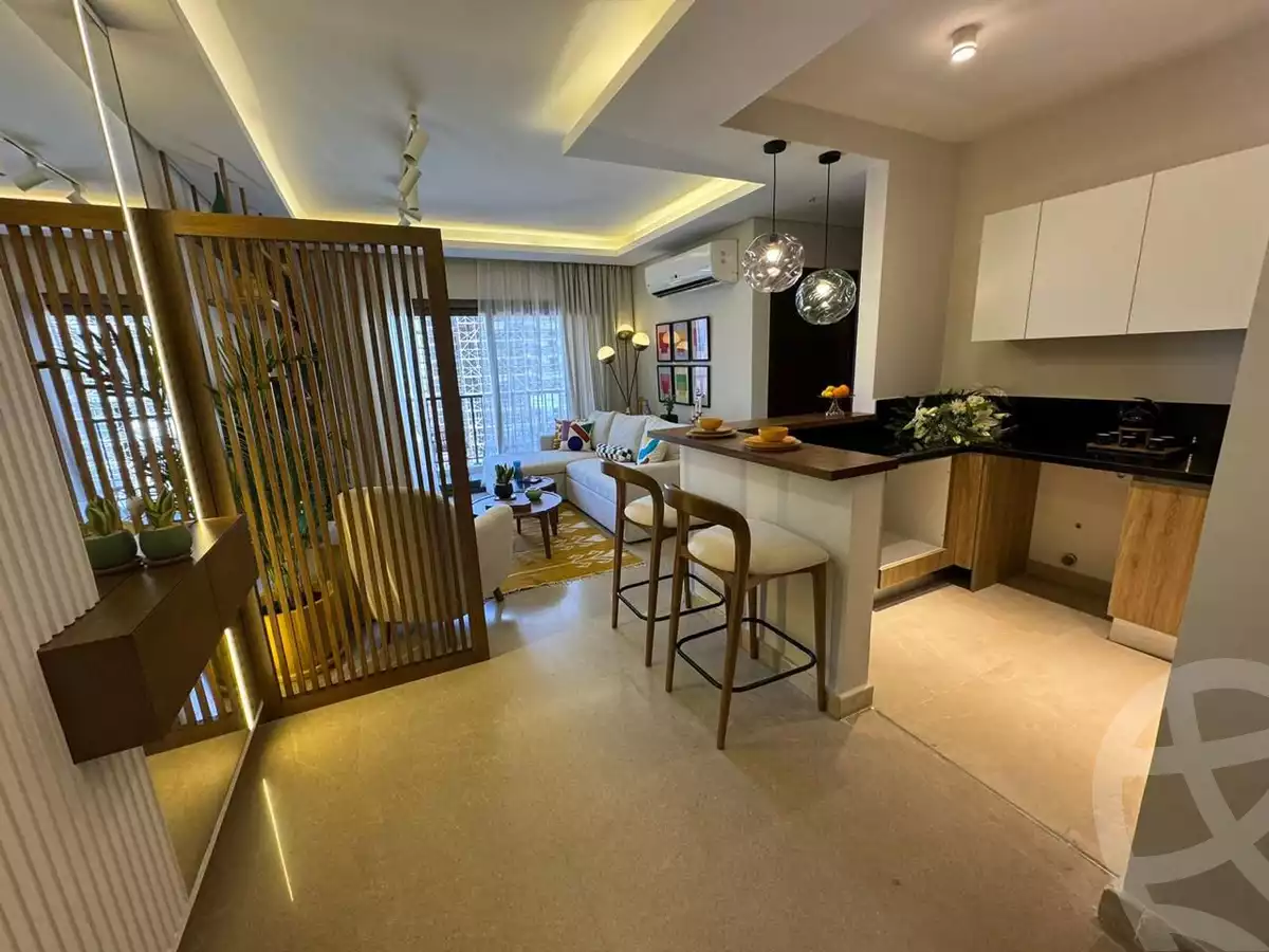 https://aqarmap.com.eg/ar/listing/5903367-for-sale-cairo-el-sheikh-zayed-city-compounds-zyd-wr-llttwyr-z-tower