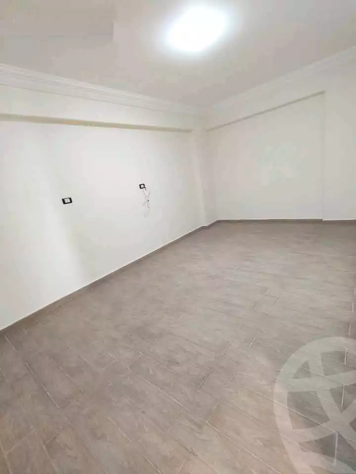 https://aqarmap.com.eg/ar/listing/5903643-for-sale-alexandria-l-jmy-lbytsh-bianchiii