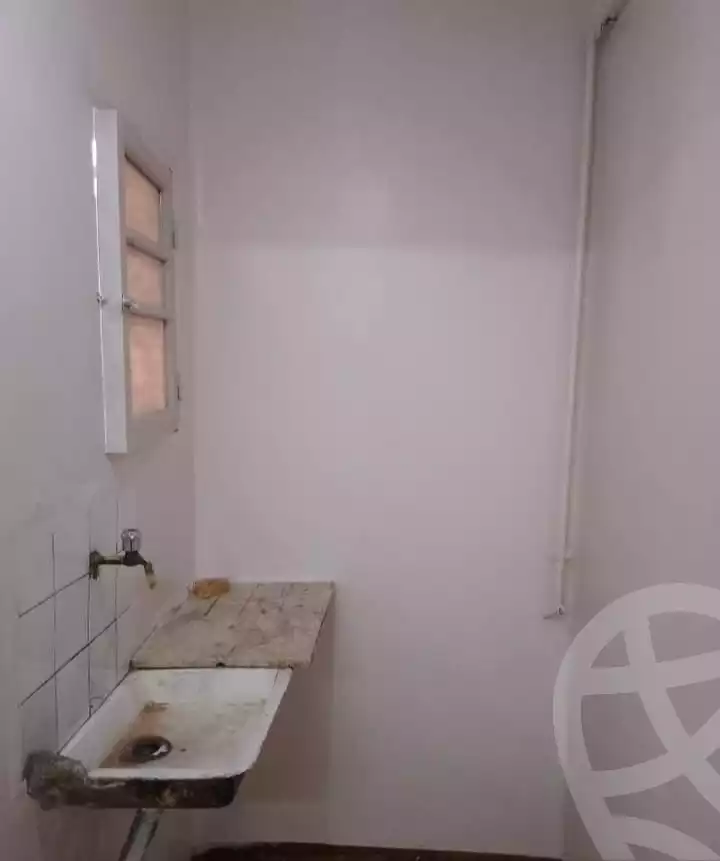 https://aqarmap.com.eg/ar/listing/5903912-for-sale-cairo-shoubra-el-khalafwai-mostafa-el-kordy-st