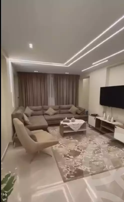 https://aqarmap.com.eg/en/listing/5904716-for-sale-cairo-helwan-hadayek-helwan-el-eshrein-st