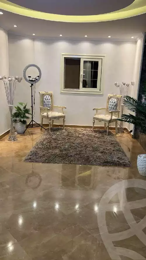 https://aqarmap.com.eg/en/listing/5905709-for-sale-cairo-new-cairo-compounds-kmbwnd-ldf-lwtny