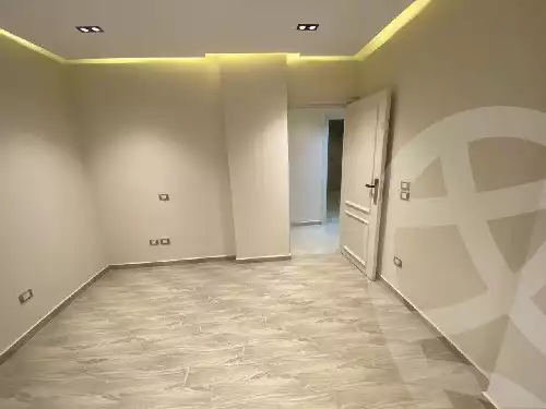 https://aqarmap.com.eg/en/listing/5906079-for-sale-cairo-new-cairo-compounds-stwn-ryzydns-by-ar-y-llttwyr