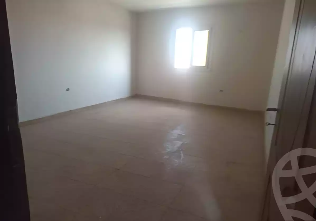 https://aqarmap.com.eg/ar/listing/5906549-for-rent-cairo-ain-shams-jsr-lswys