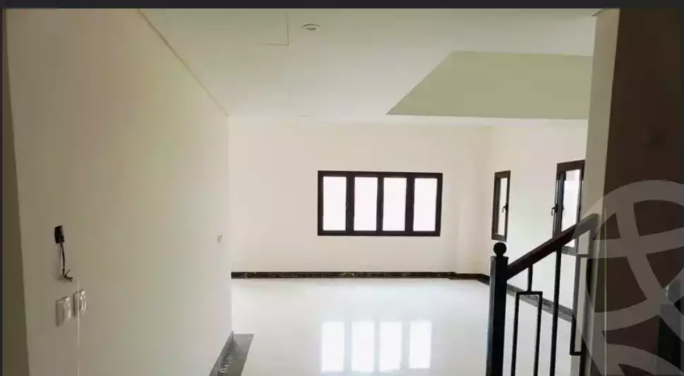 https://aqarmap.com.eg/en/listing/5906652-for-rent-cairo-mokattam-compounds-uptown-cairo